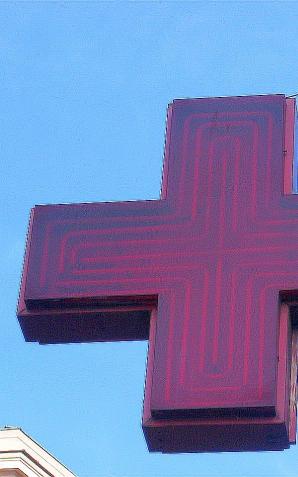 Zmiany w prawie farmaceutycznym uderzą w rodzime, małe i średnie firmy. Do nich należy 96 proc. aptek w Polsce