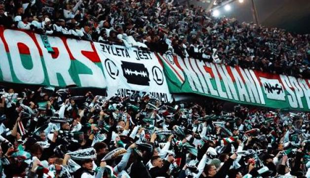 Legia Warszawa w fazie pucharowej Ligii Konferencji Europy po pokonaniu AZ Alkmaar 2:0!